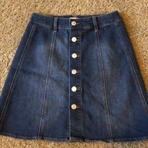 Denim skirt